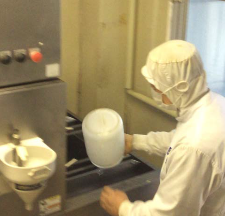 酸性電解水で除菌