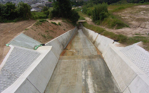 原川砂防ダム（1工区）工事