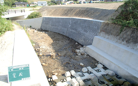 御笠川河川災害復旧工事