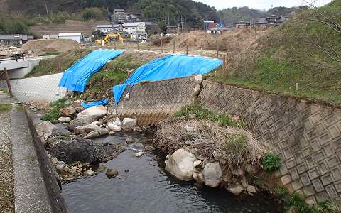 御笠川河川災害復旧工事