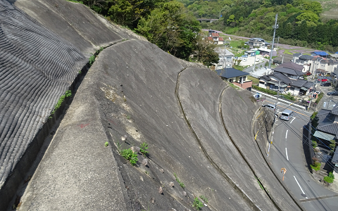 太宰府市某所　法面定期点検