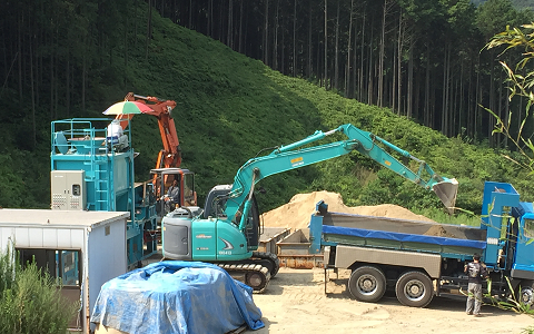 春日市M幼稚園園庭改良（トース土＋人工芝）工事