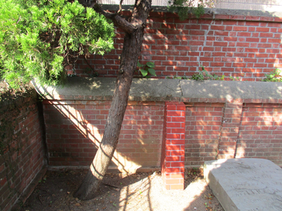 長崎オランタ゛人墓地レンカ゛塀補修工事